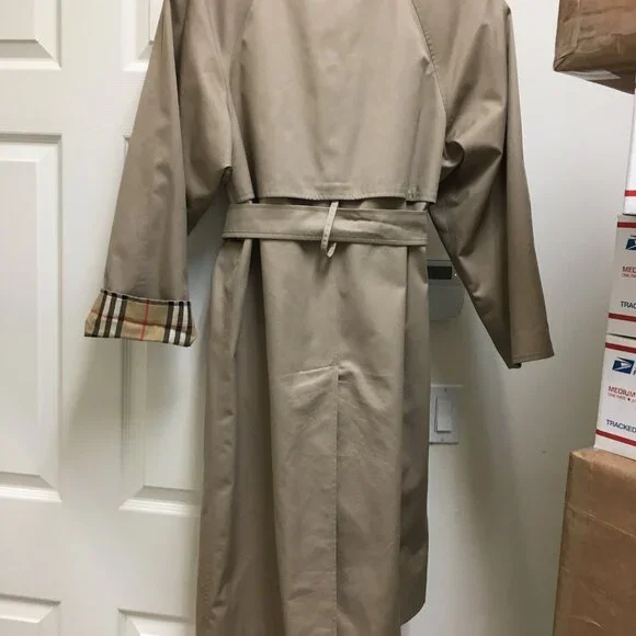Burberry raincoat, purchased in U.K. in 1990's, gift worn one time - like new